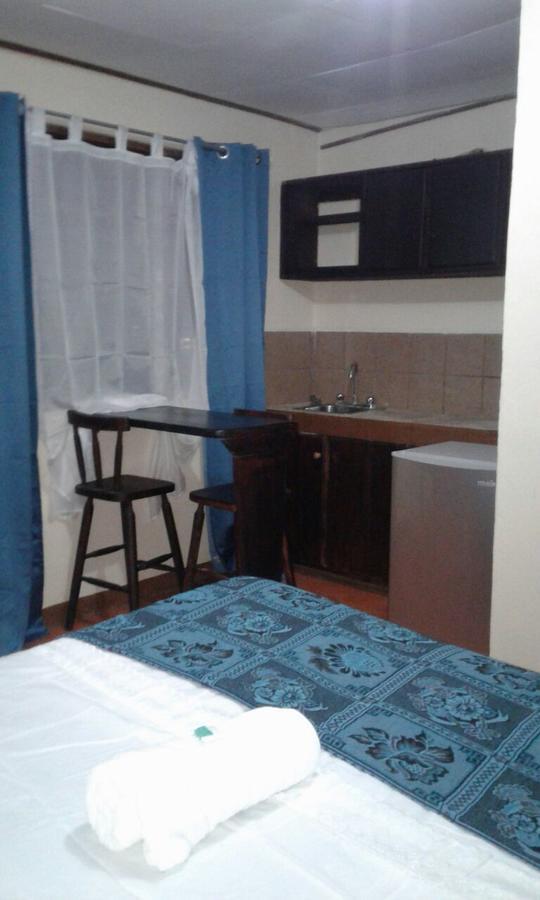 Hotel Roca Mar Playa Bonita à Puerto Limon Extérieur photo