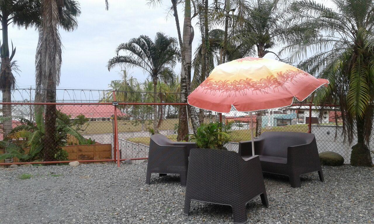 Hotel Roca Mar Playa Bonita à Puerto Limon Extérieur photo
